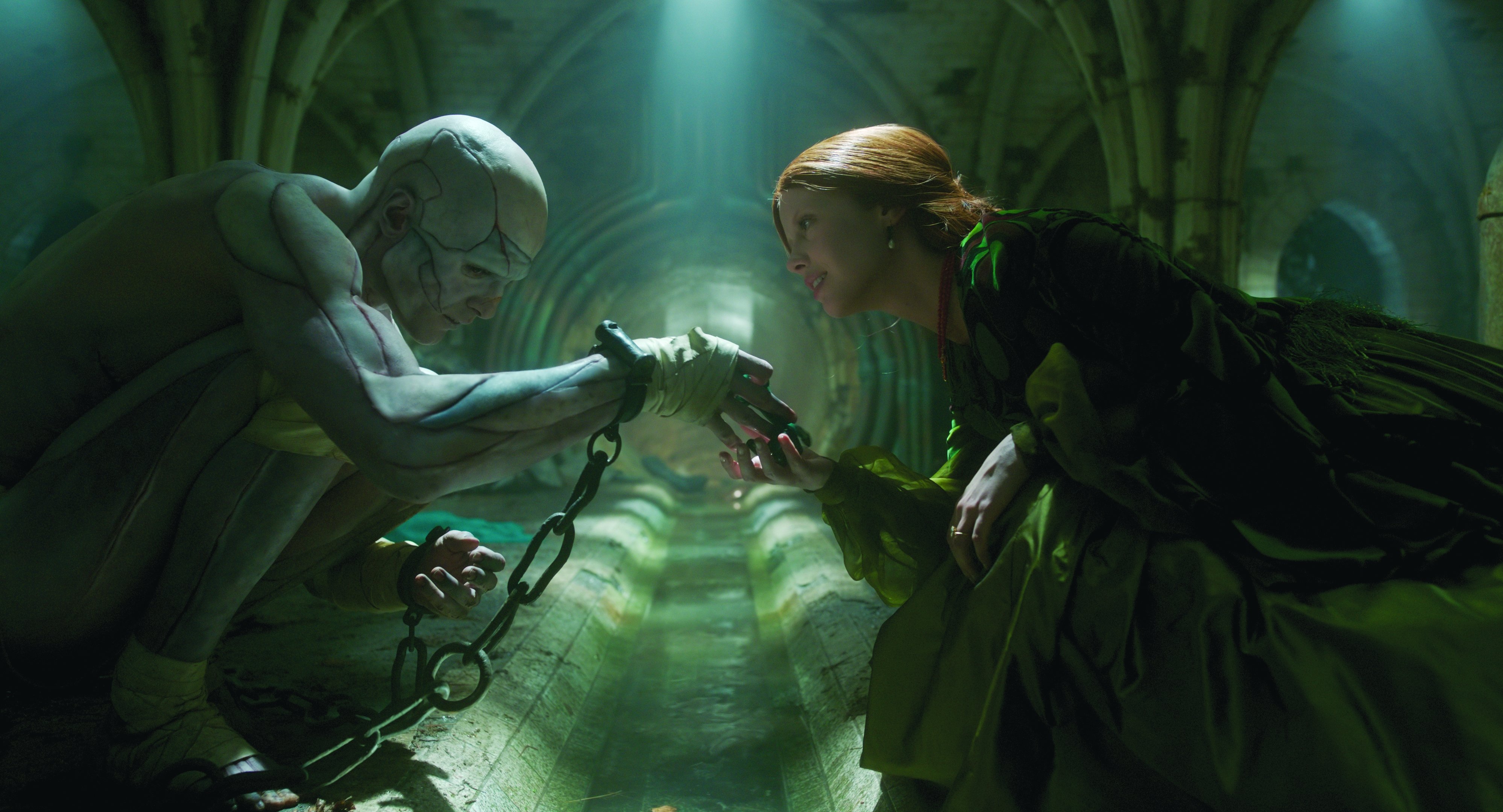 11 412 prodfather still 3996x2160 rec709 12 LL