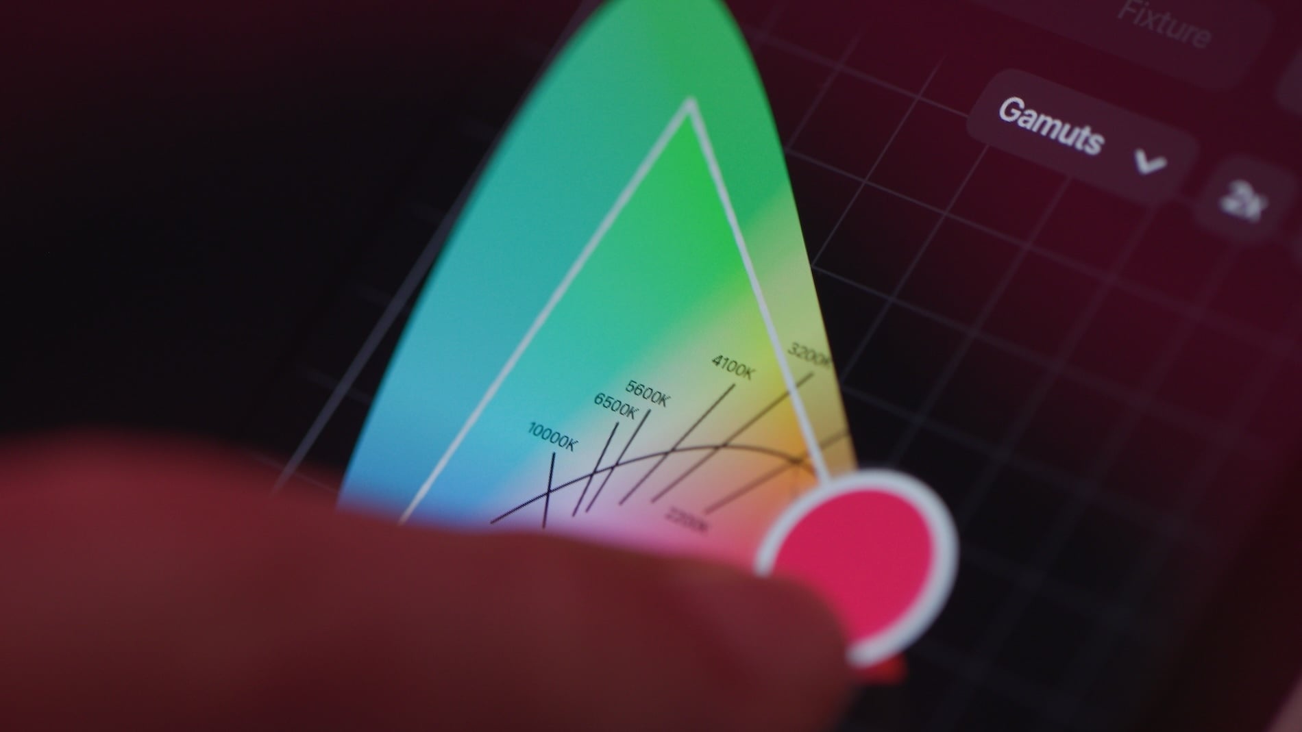 NP Creamsource Slyyd 1 5 CIE xy