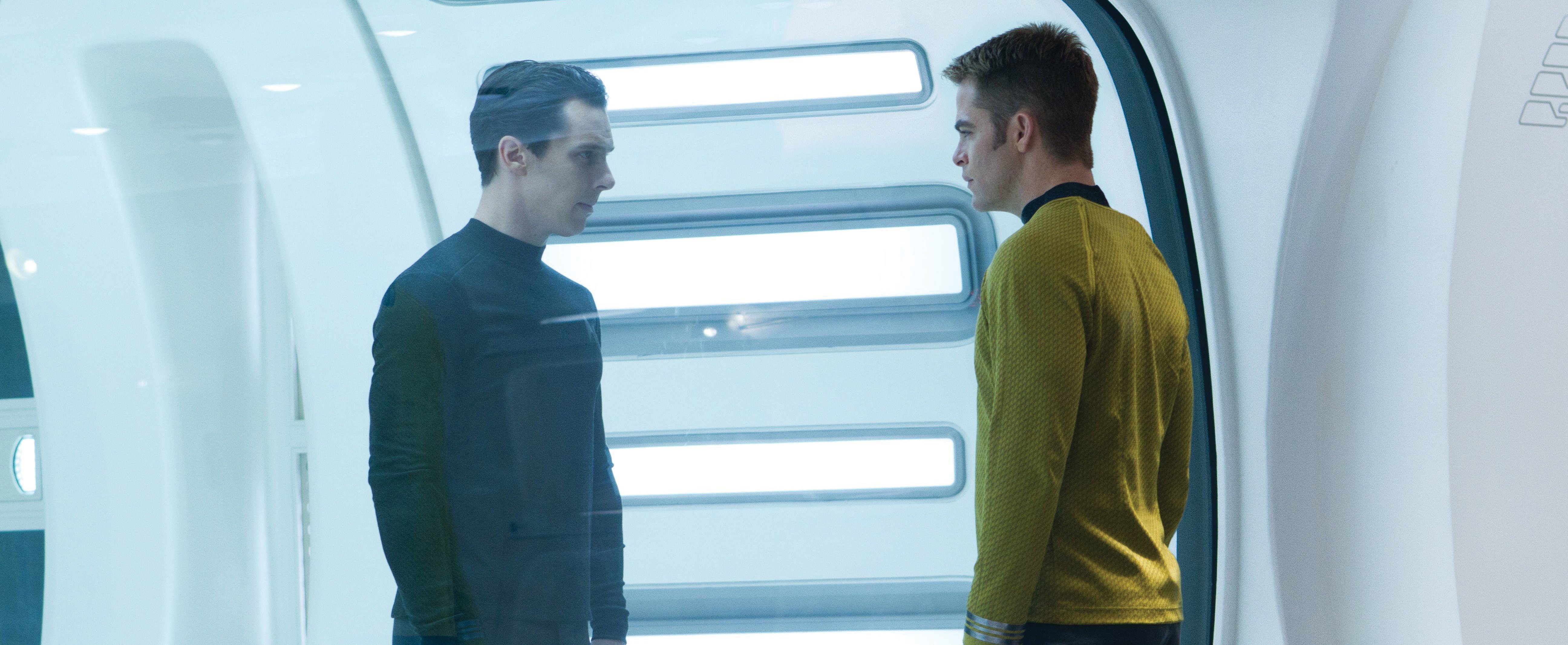 Star Trek Into Darkness Featured Crop