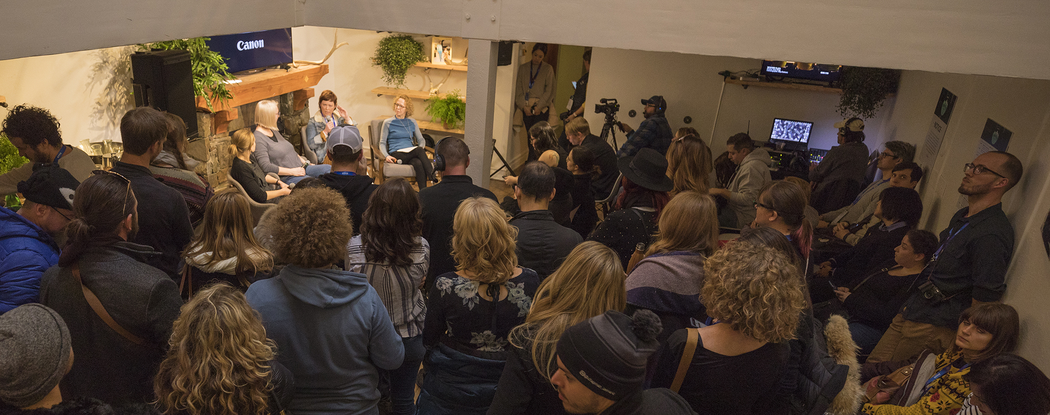 Sundance 2018 01 19 Asc Canon Panel Women Who Shoot Greta Zozula Claudia Rashke Autemn Eakin Pat Thompson During Panel 3