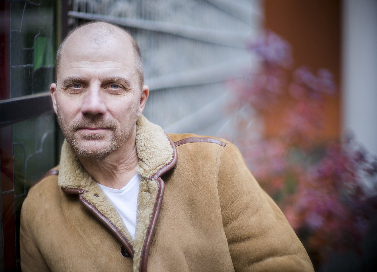 Денисов никита санкт петербург. Ben davis actor. Покажи фото бена. Бен дейвис. Шарифов блоггер.